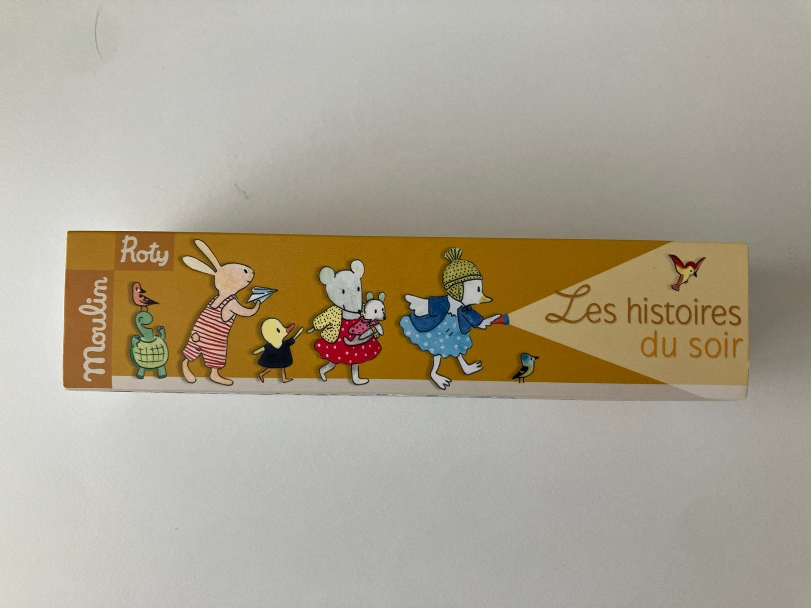 Moulin Roty Projector met Bedtijd Verhalen - Nieuw en Comple, Kinderen en Baby's, Ophalen, Nieuw, Overige typen, Met licht