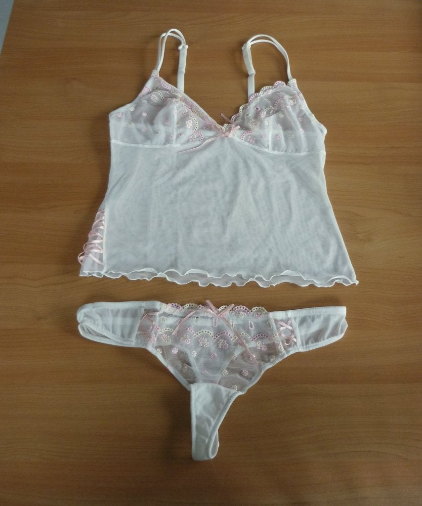 Ecru gebroken wit lingerie setje top string bloemen Mt 36, Ophalen of Verzenden, Wit
