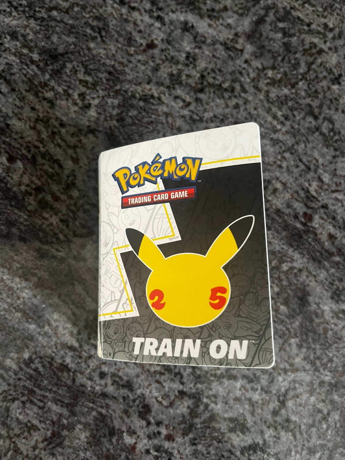 Pokémon celebrations, Ophalen, Zo goed als nieuw, Meerdere kaarten