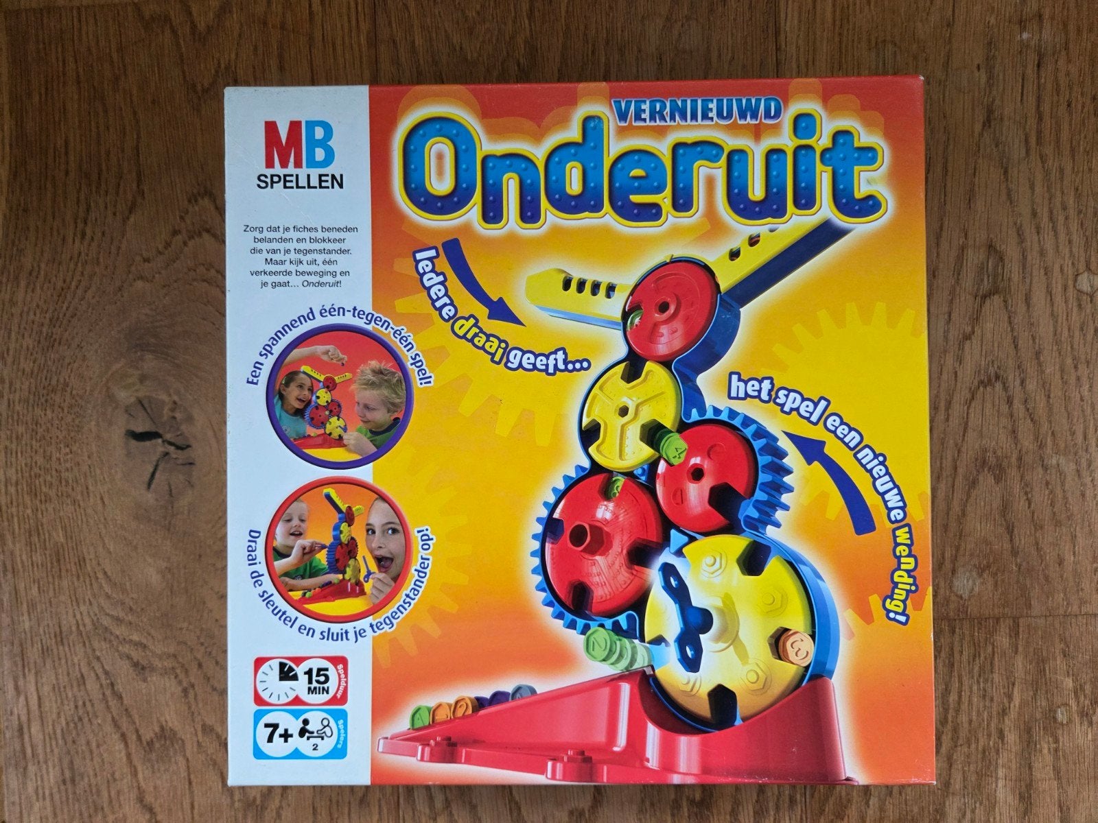ONDERUIT, Een of twee spelers, Ophalen of Verzenden, Zo goed als nieuw, MB Spellen