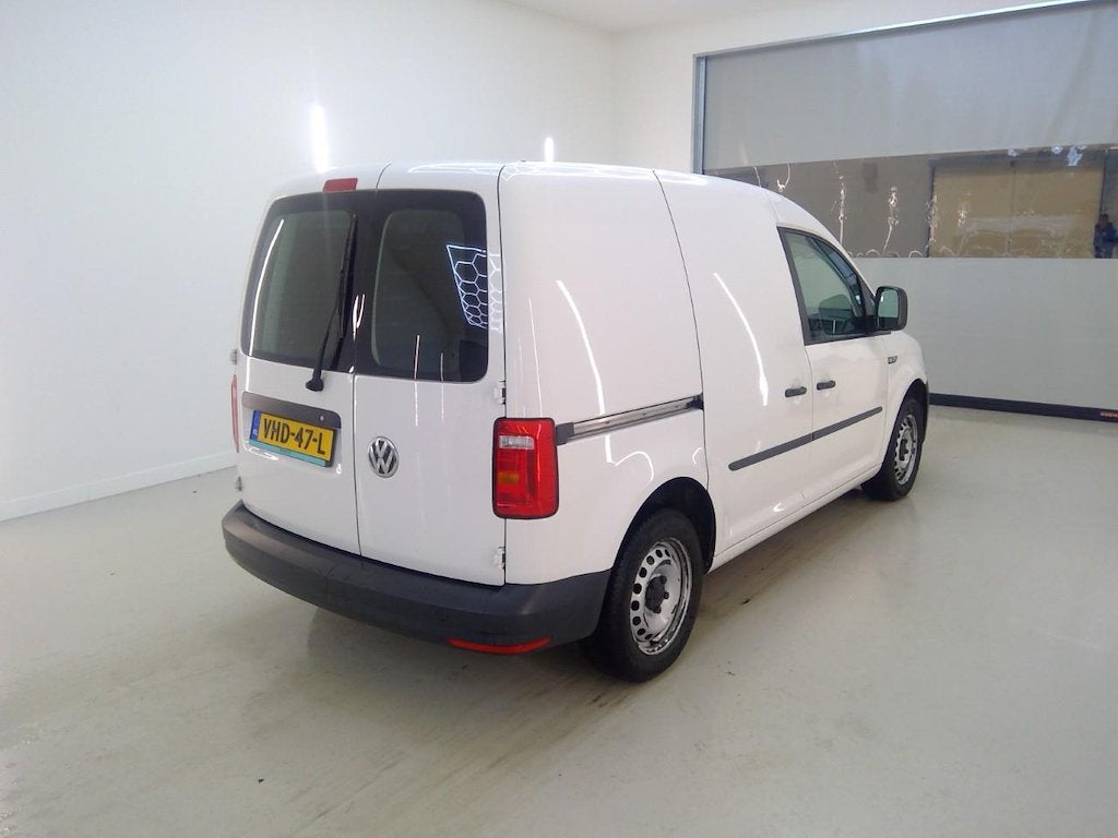 Volkswagen Caddy 2.0 TDI 102pk Airco Navigatie (bj 2020), Stof, Gebruikt, Euro 6, 4 cilinders