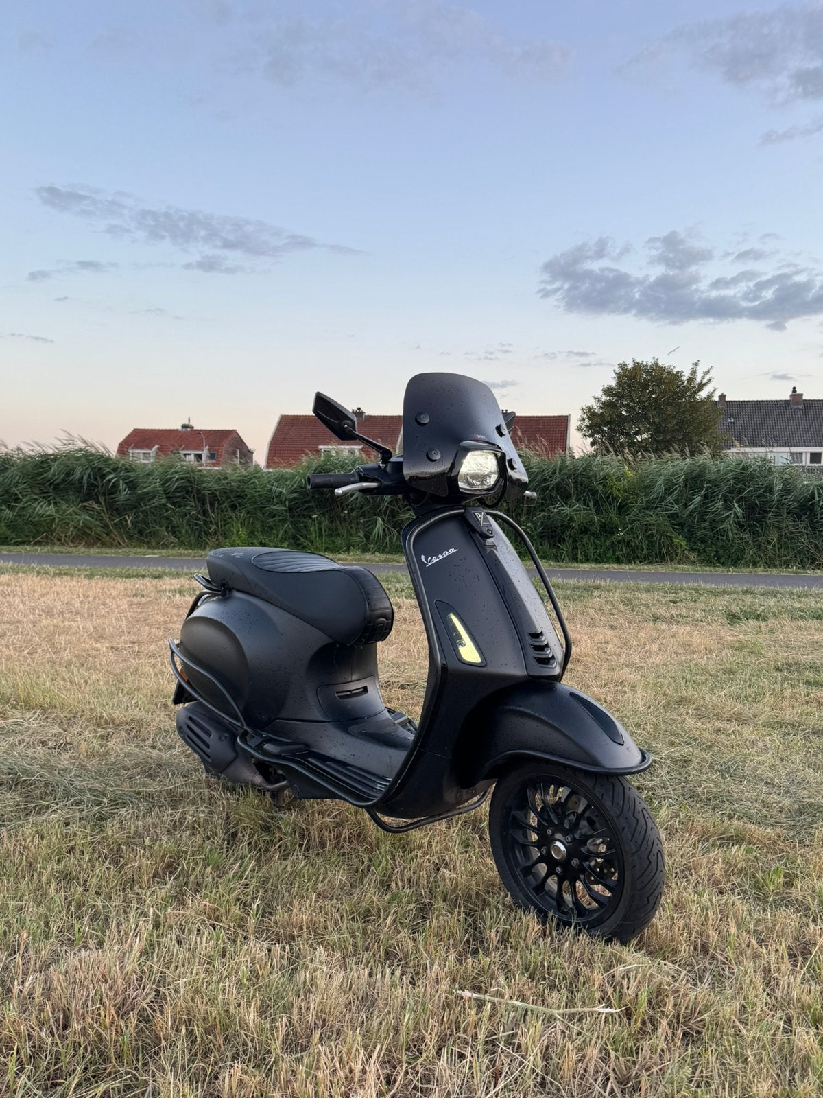 Nette Vespa Sprint 2020 RST E5 Notte, Fietsen en Brommers, Scooters | Vespa, Maximaal 45 km/u, Vespa S, Ophalen of Verzenden, Zo goed als nieuw
