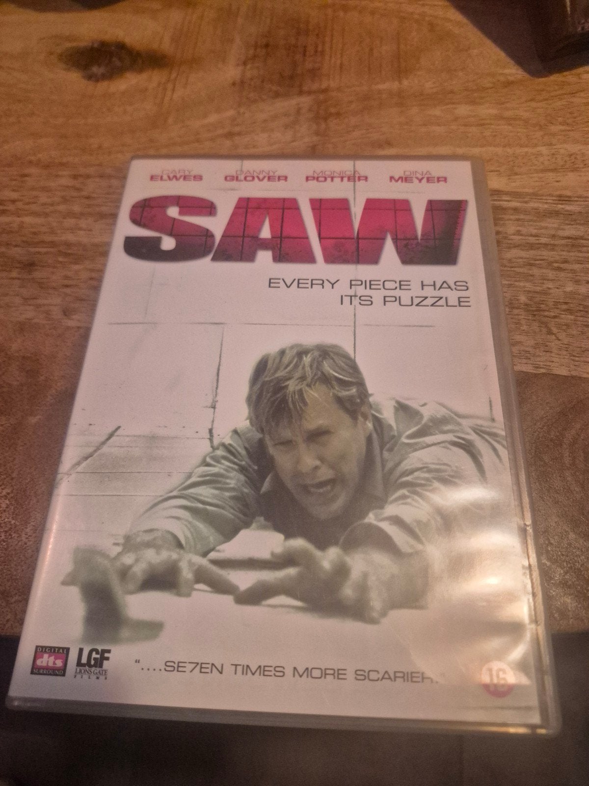 Saw DVD - Klassieke Horror Thriller, Cd's en Dvd's, Dvd's | Horror, Vanaf 16 jaar, Nederlands, Thriller, Gebruikt