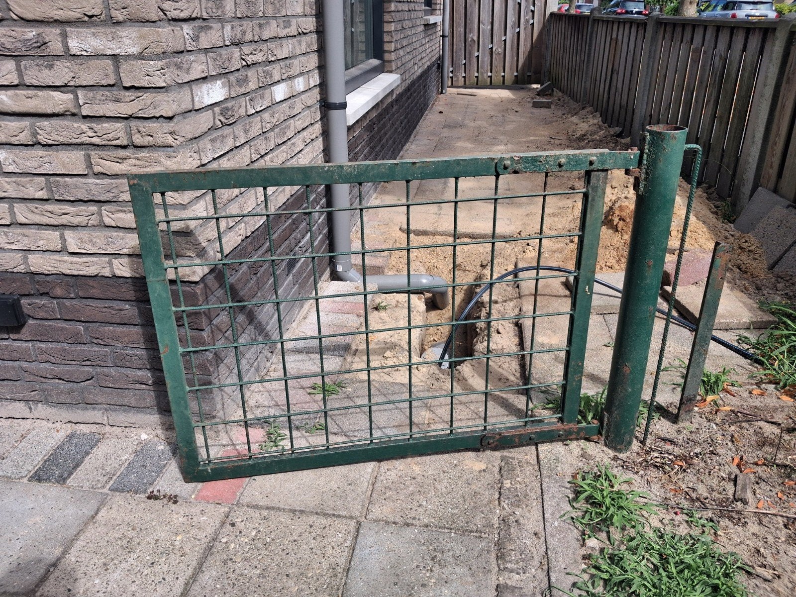 Stevig tuinhek, 120x84 cm, heeft verf nodig, Ophalen, Gebruikt, IJzer, Tuinhek