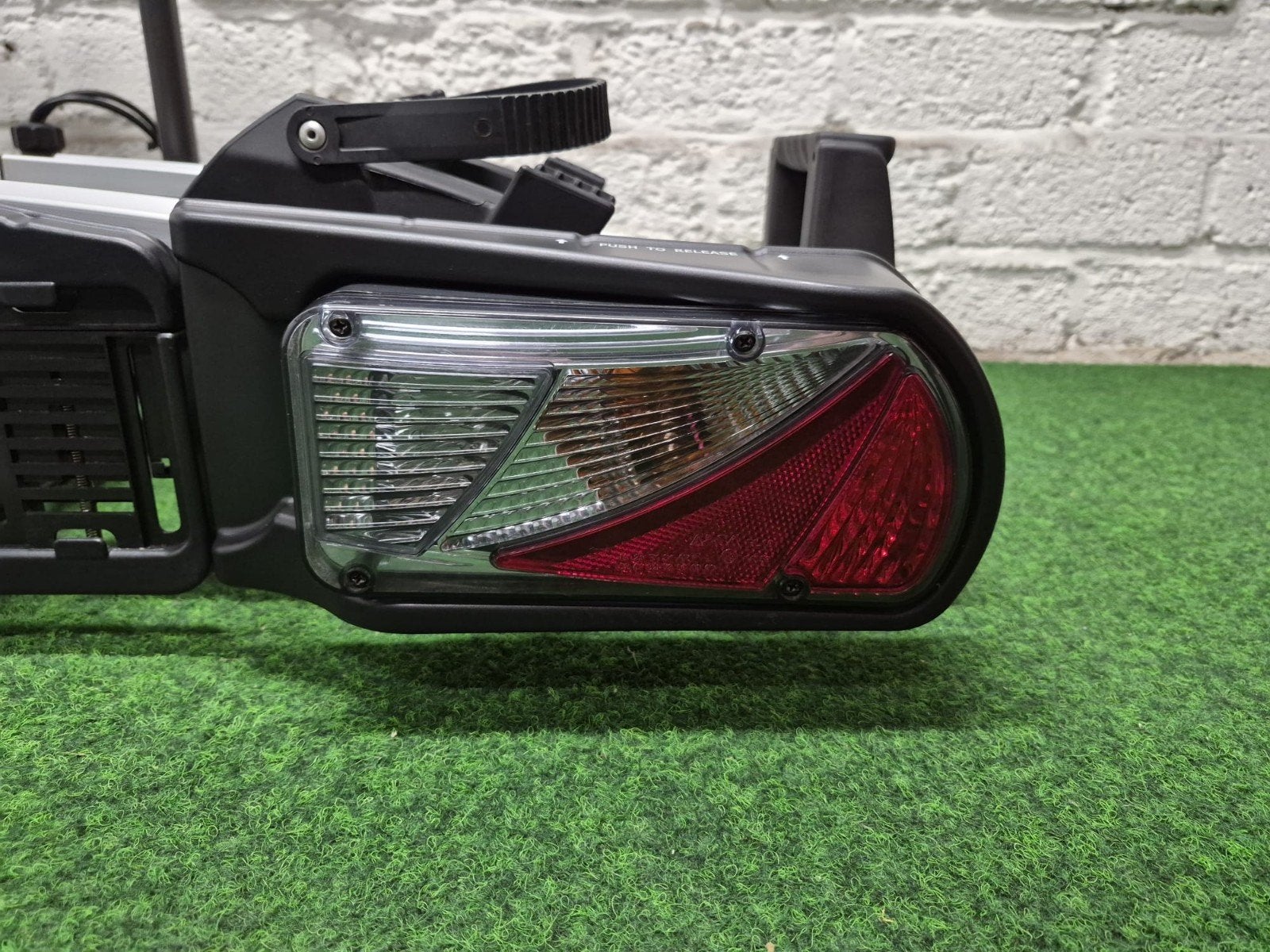 Foto 3 van Nette Eufab Premium 2 fietsendrager voor 2 E-bikes 60 KG