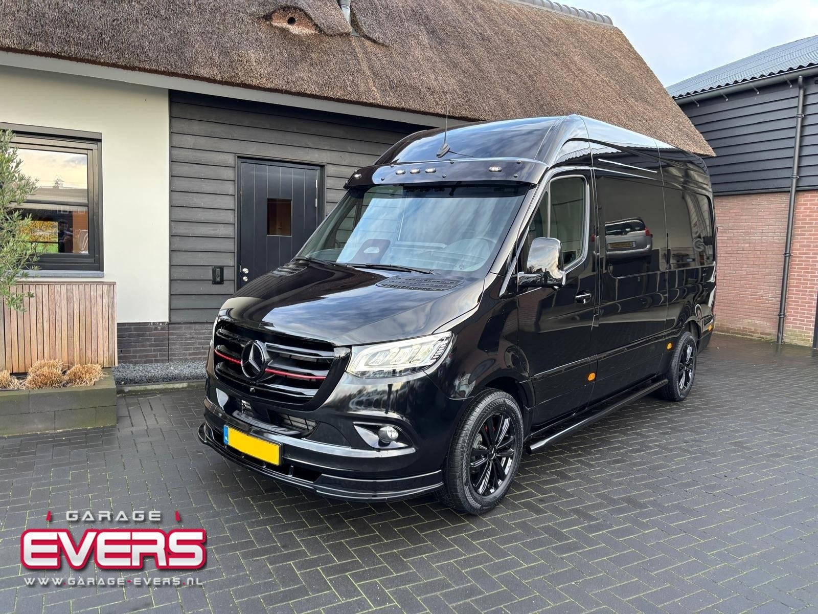 Mercedes-Benz Sprinter 319 1.9 CDI L2H2 RWD, Automaat, Gebruikt, Euro 6, 2000 kg