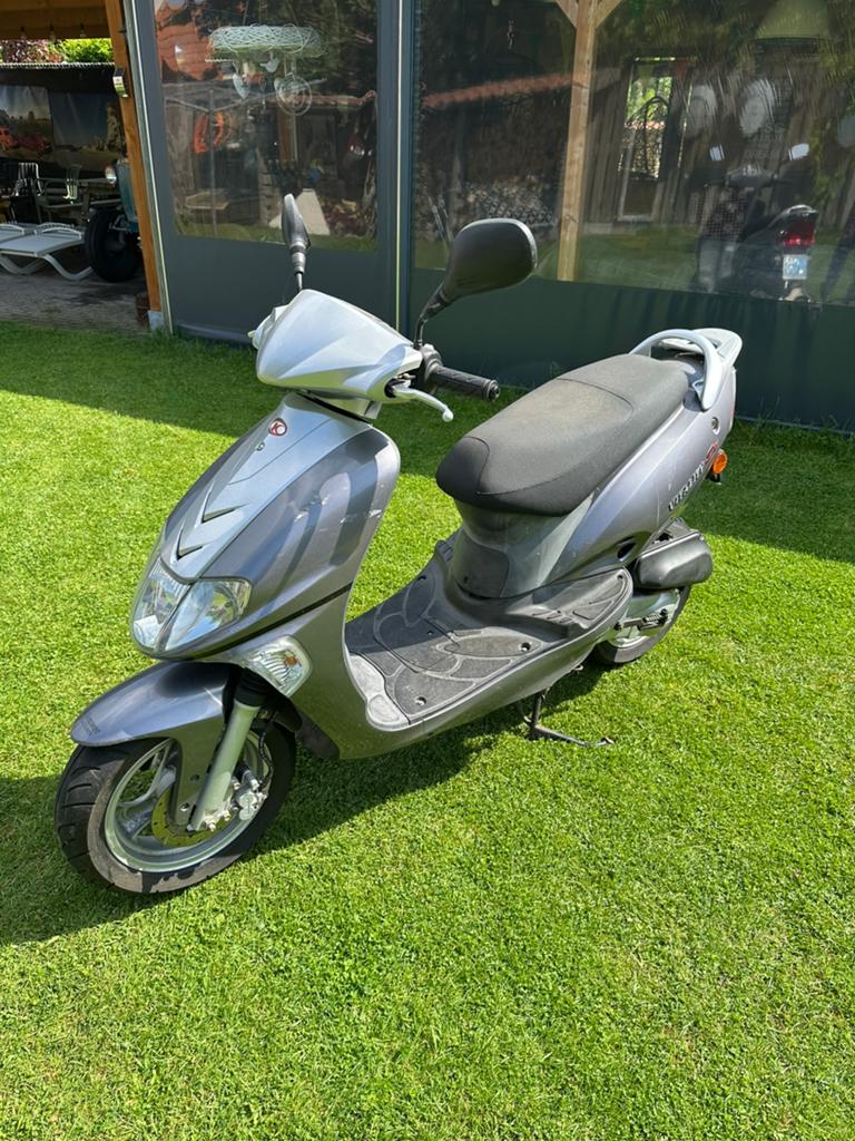Kymco Vitality Scooter Blauw Kenteken, Ophalen, Zo goed als nieuw, 50 cc, Maximaal 25 km/u