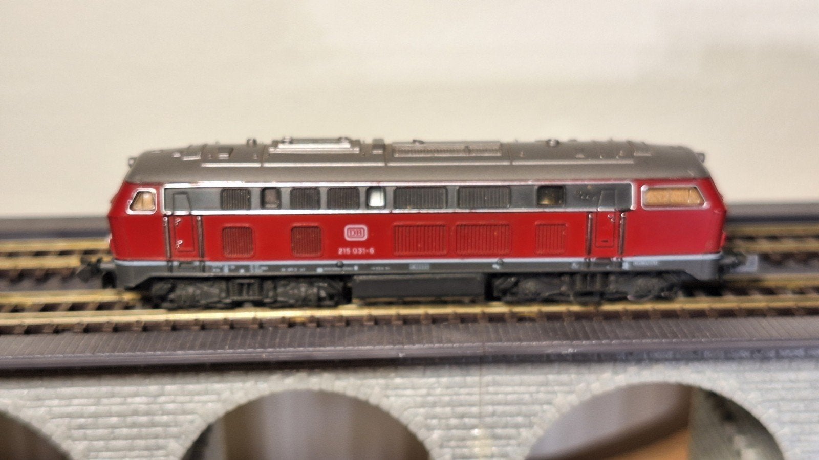 Roco 2150A BR 215, Gebruikt, Ophalen of Verzenden, Roco, Analoog