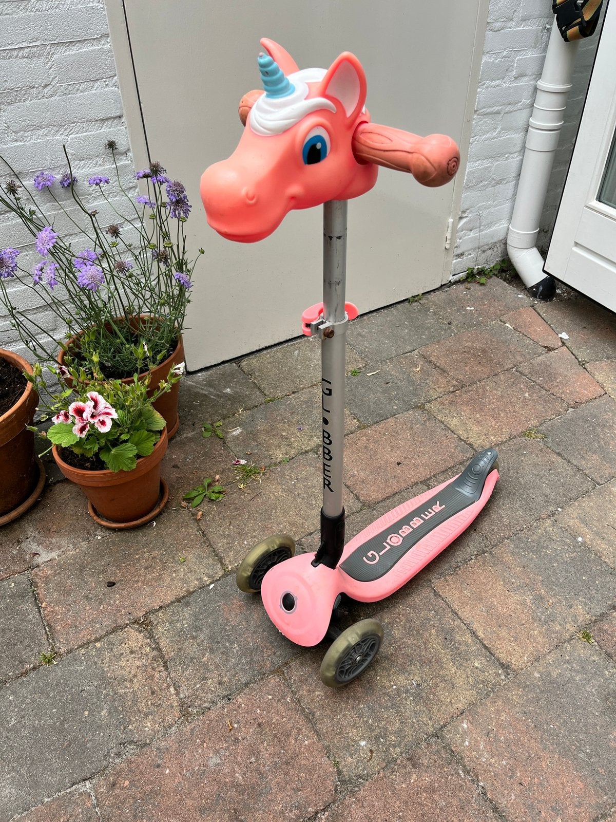 Unicorn step Globber met lichtgevende wieltjes, Ophalen, Zo goed als nieuw, Gewone step