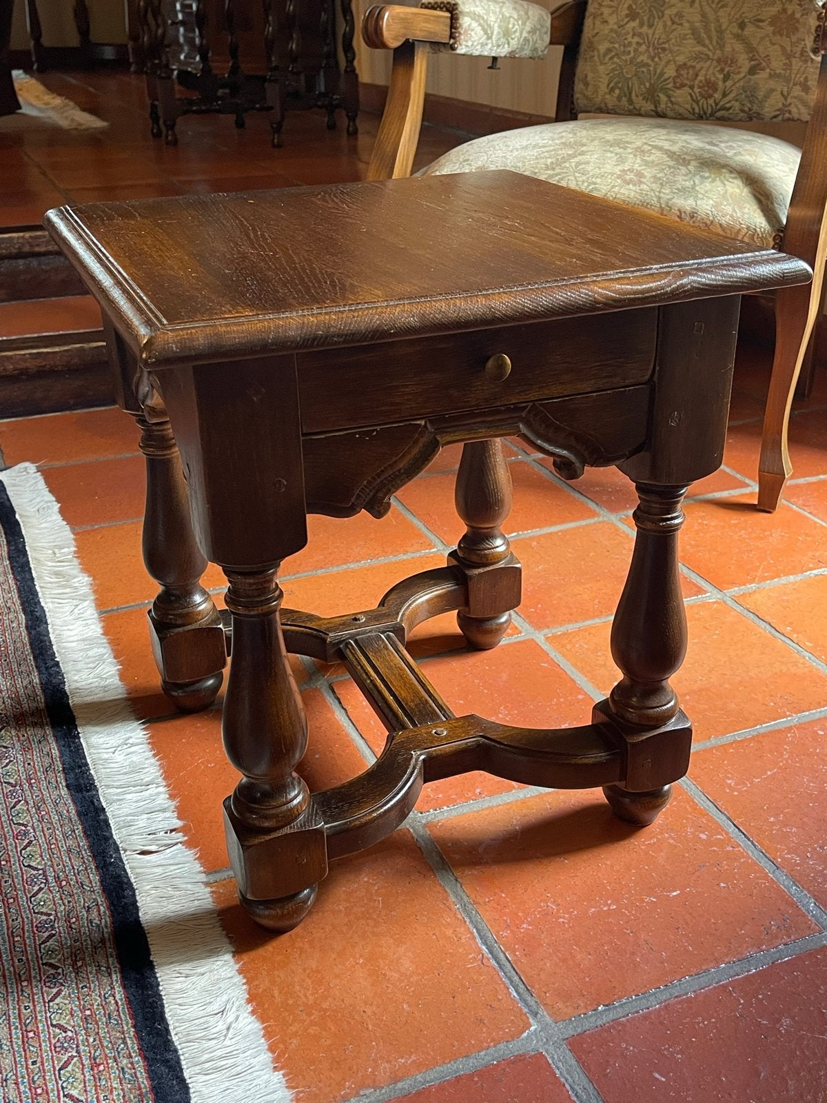 Antieke eikenhouten bijzettafel met lade, Antiek en Kunst, Ophalen