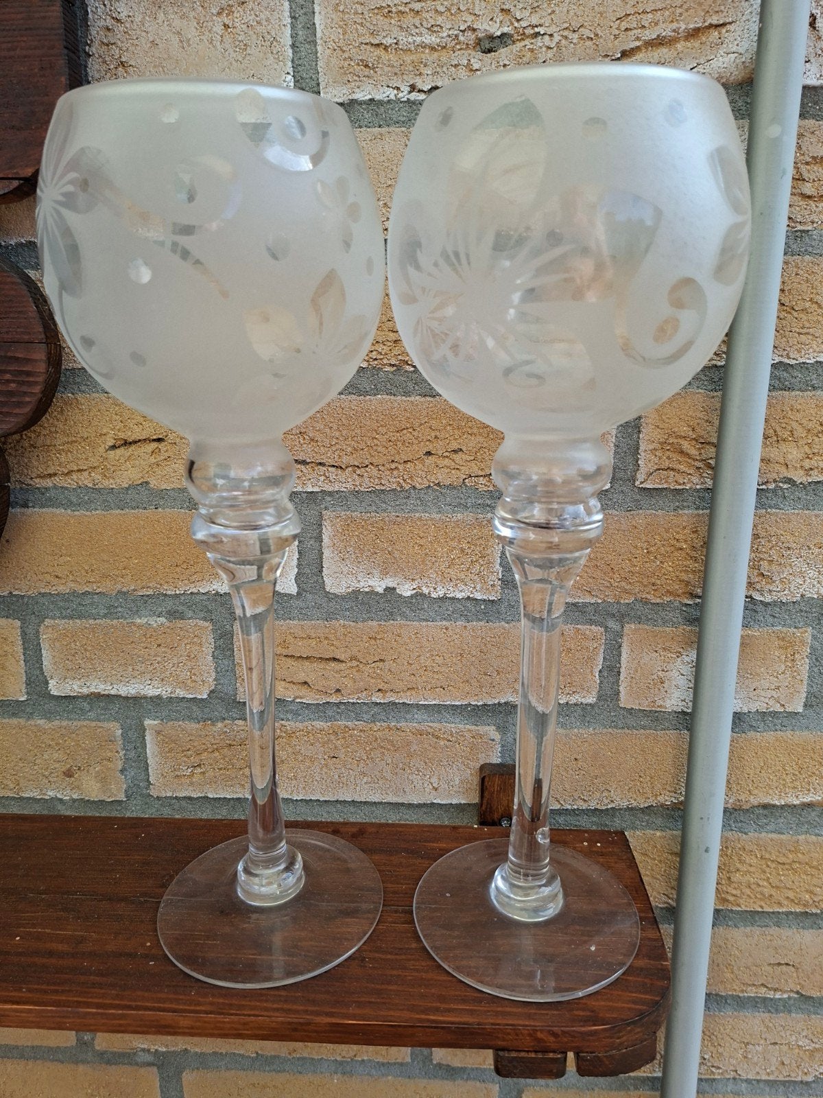 Set van 2 geëtste glazen wijnglazen, Antiek en Kunst, Ophalen of Verzenden