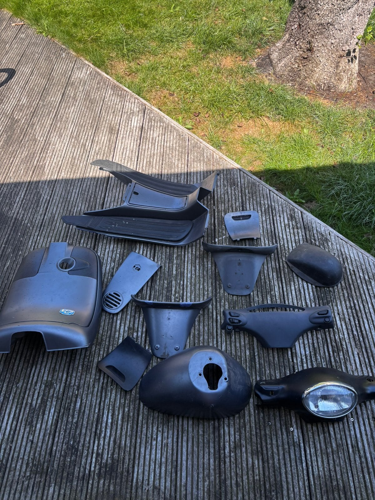 Diverse onderdelen vespa, Ophalen, Zo goed als nieuw, Kap, Vespa