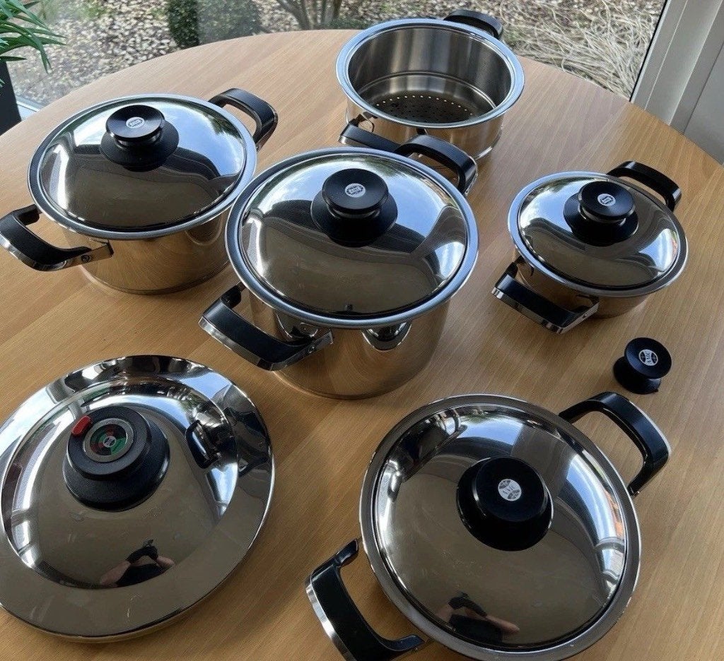 AMC Pannenset 1,1 - 3,1 - 4,2 liter, Huis en Inrichting, Keuken | Potten en Pannen, Ophalen of Verzenden, Nieuw, Rvs, Pannenset