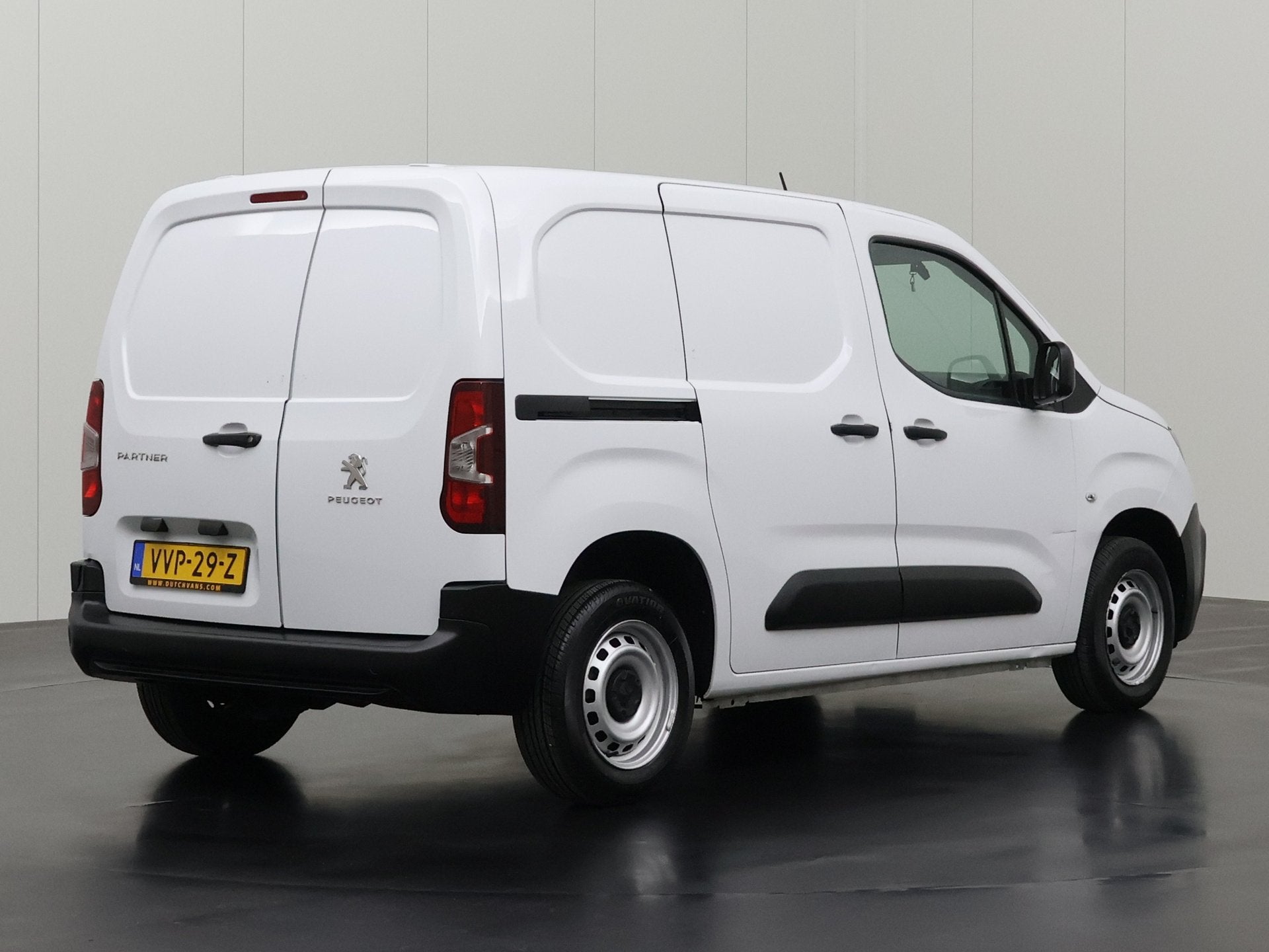 Peugeot Partner 1.5BlueHDi 100PK | Multimedia | Airco | Crui, Voorwielaandrijving, 1350 kg, Stof, Gebruikt