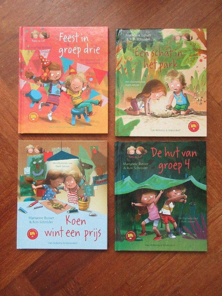 4 x boeken Avi M3 / E3 / M4, Boeken, Ophalen of Verzenden, Gelezen, Fictie algemeen