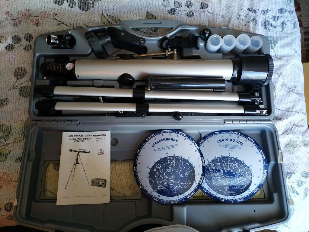Refractortelescoop 262,5x vergroting, Lenzentelescoop (refractor), Met statief, Ophalen of Verzenden, Zo goed als nieuw