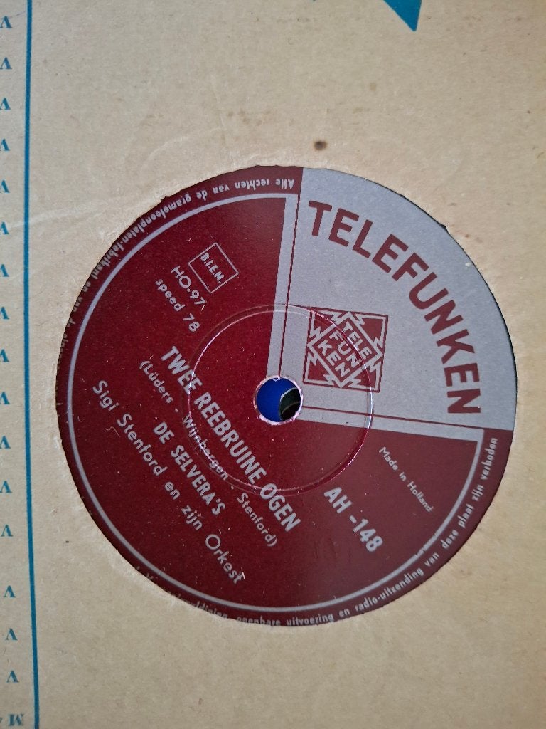 Bakeliet 78 toeren platen 100+ en slinger grammofoon, Ophalen, Voor 1960, Gebruikt, Overige formaten