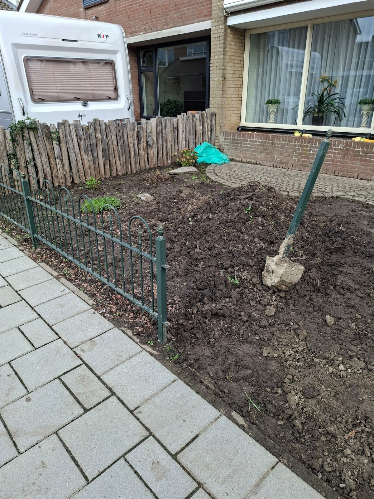 IJzeren hekwerk met palen donkergroen - 3 delen (185x65cm)