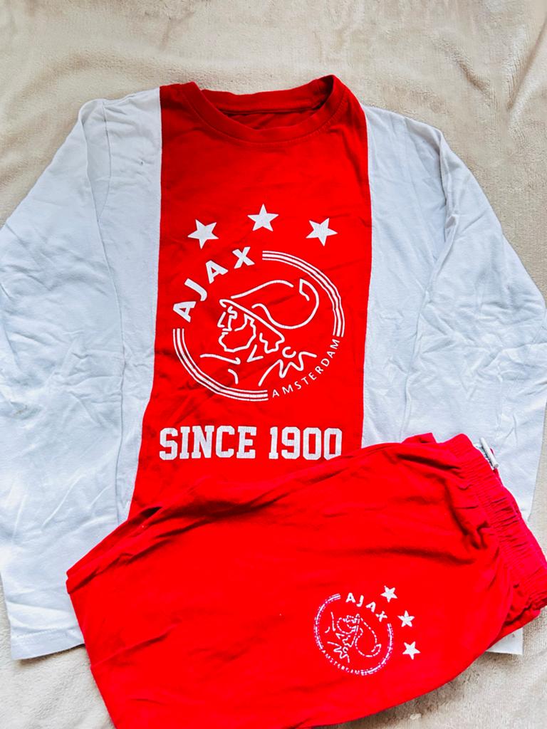 Ajax Pyjama Maat 128/134 - Zo goed als nieuw, Sport en Fitness, Voetbal, Zo goed als nieuw, Ophalen of Verzenden