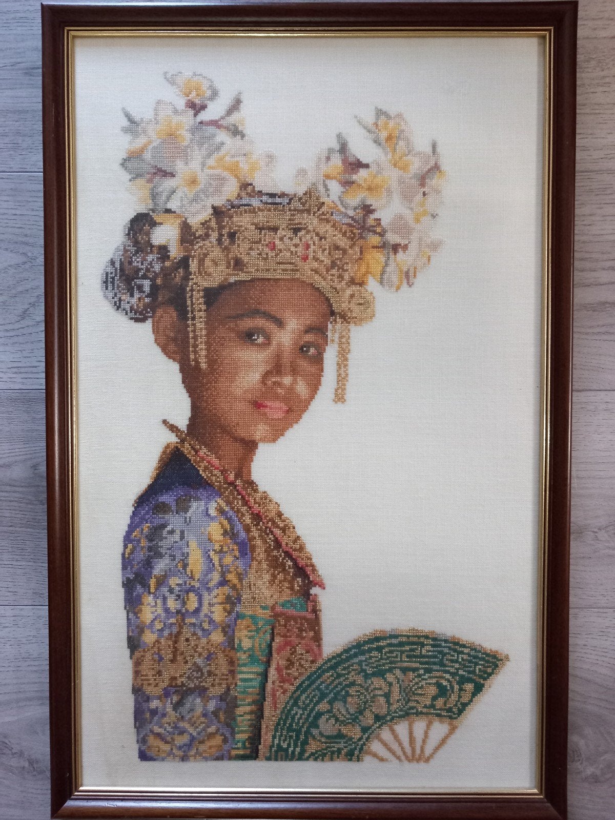 Fraai borduurwerk Balinese vrouw klederdracht Bali indonesie, Ophalen of Verzenden, Gebruikt