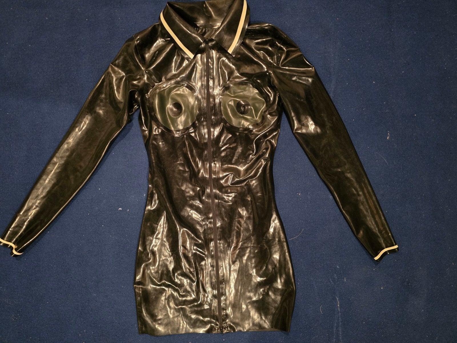 Zwarte latex jurk met lange mouwen en rits, Zwart, Ophalen of Verzenden, Maat 36 (S), Boven de knie