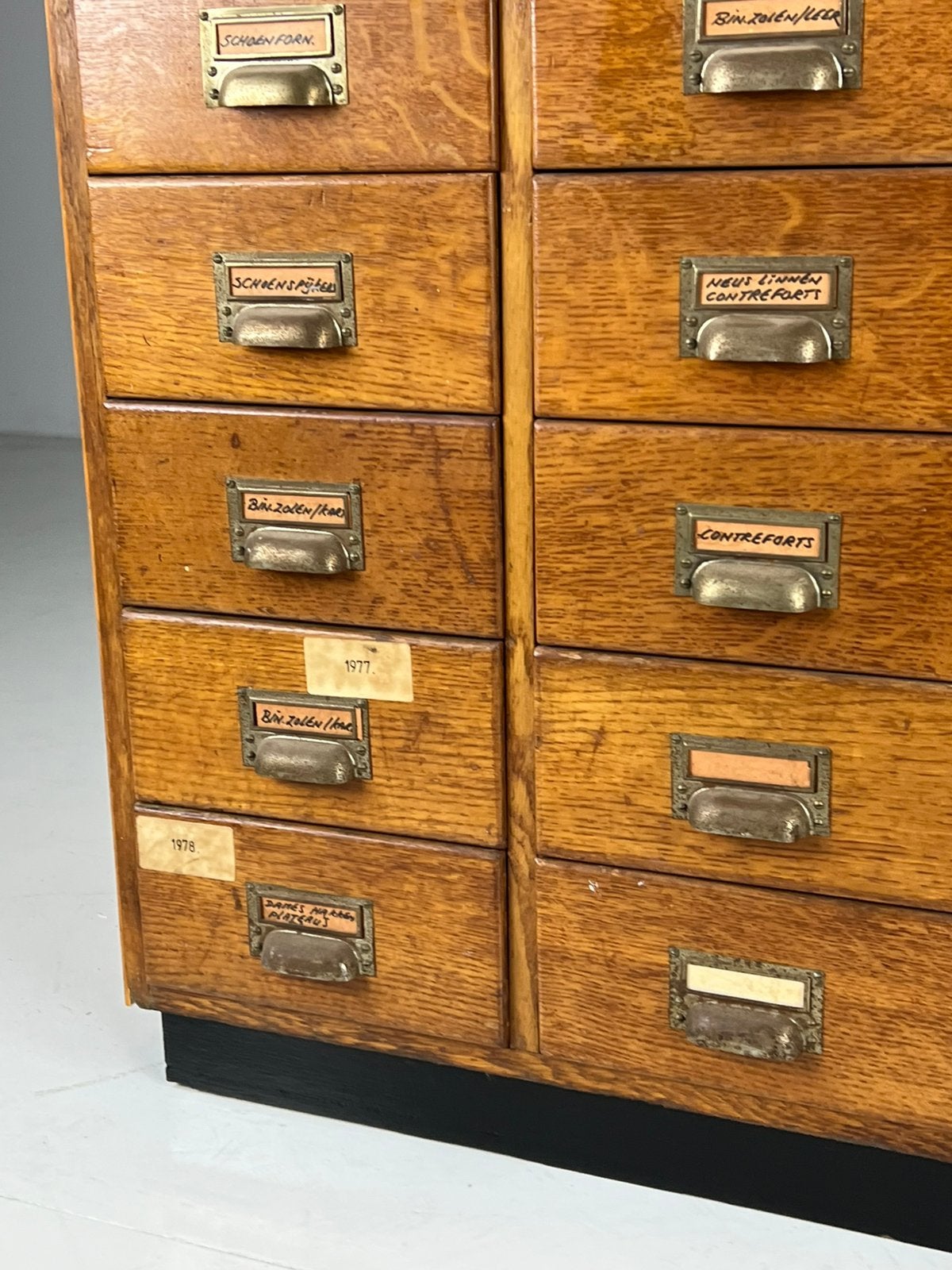 Apothekerskast ladekast XL groot, 5 laden of meer, Ophalen of Verzenden, Zo goed als nieuw, Minder dan 100 cm