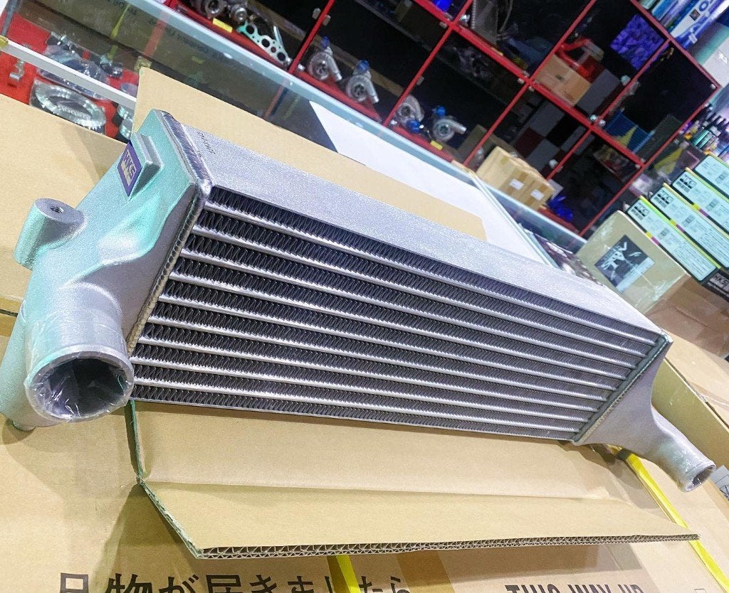 HKS R Type Intercooler kit - Suzuki Swift Sport ZC33S K14C, Ophalen of Verzenden