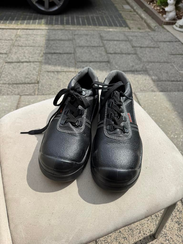 Gevavi werkschoenen, Ophalen of Verzenden, Zo goed als nieuw