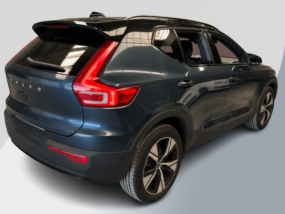 Volvo XC40 1.5 T5 Recharge R-Design 211 PK | Stoelverwarming, Stof, Gebruikt, Euro 6, 1712 kg