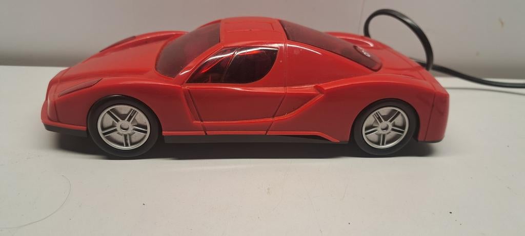 Ferrari wekker rood, Ophalen of Verzenden