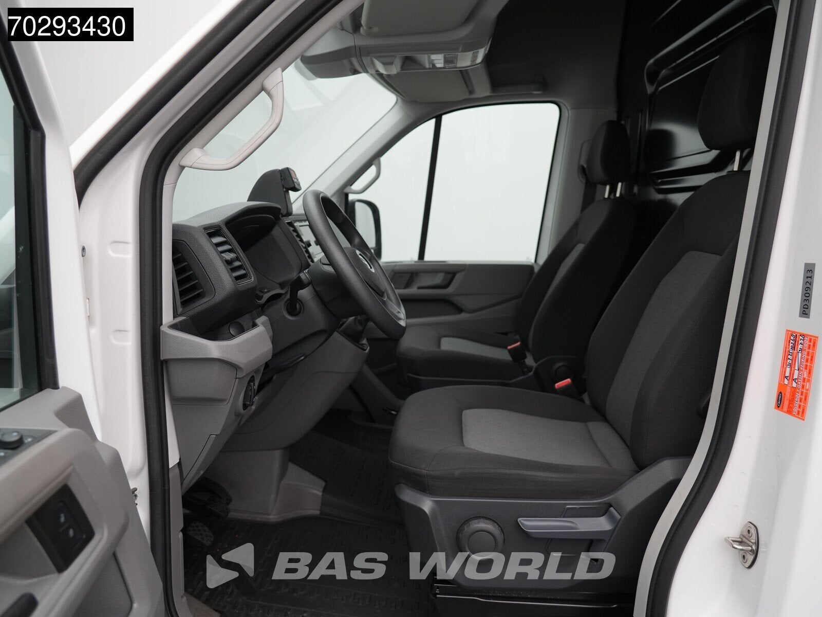 Volkswagen Crafter 177pk Koelwagen Carrier Viento 350 L4H3 A, Start-stop-systeem, Stof, Gebruikt, Euro 6