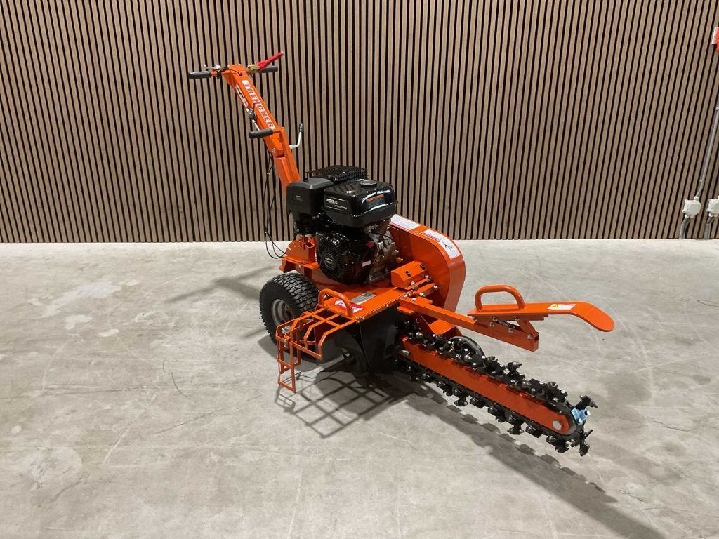 2025 RTE 6776 Sleuvengraafmachine ‼️, Ophalen, Overige typen