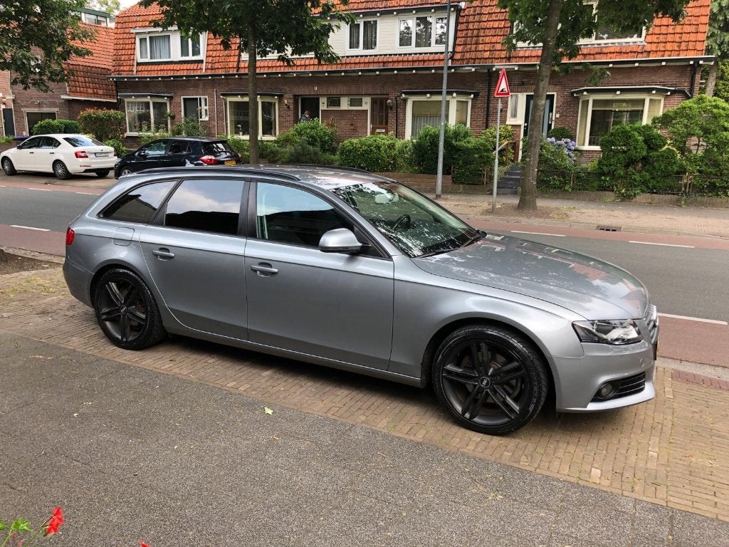 Audi A4 2.0 Tfsi 132KW Avant 2008 Grijs, Voorwielaandrijving, Zwart, 4 cilinders, 1984 cc