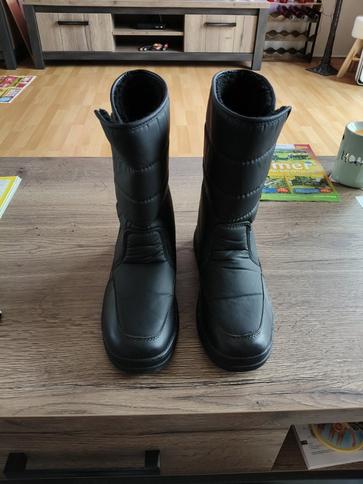Zwarte Snowboots met Spikes - Maat 45, Ophalen of Verzenden