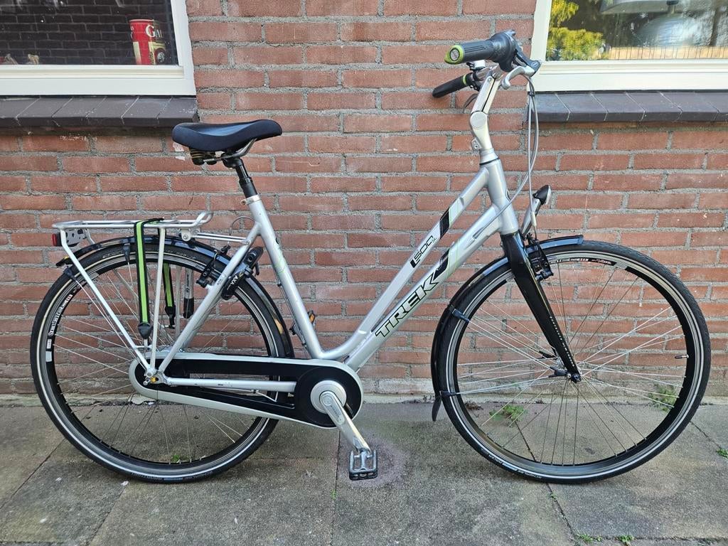 Trek Navigator L500 sl - lichtgewicht toerfiets 8 versn., Fietsen en Brommers, Fietsen | Dames | Damesfietsen, Gebruikt, Velgrem