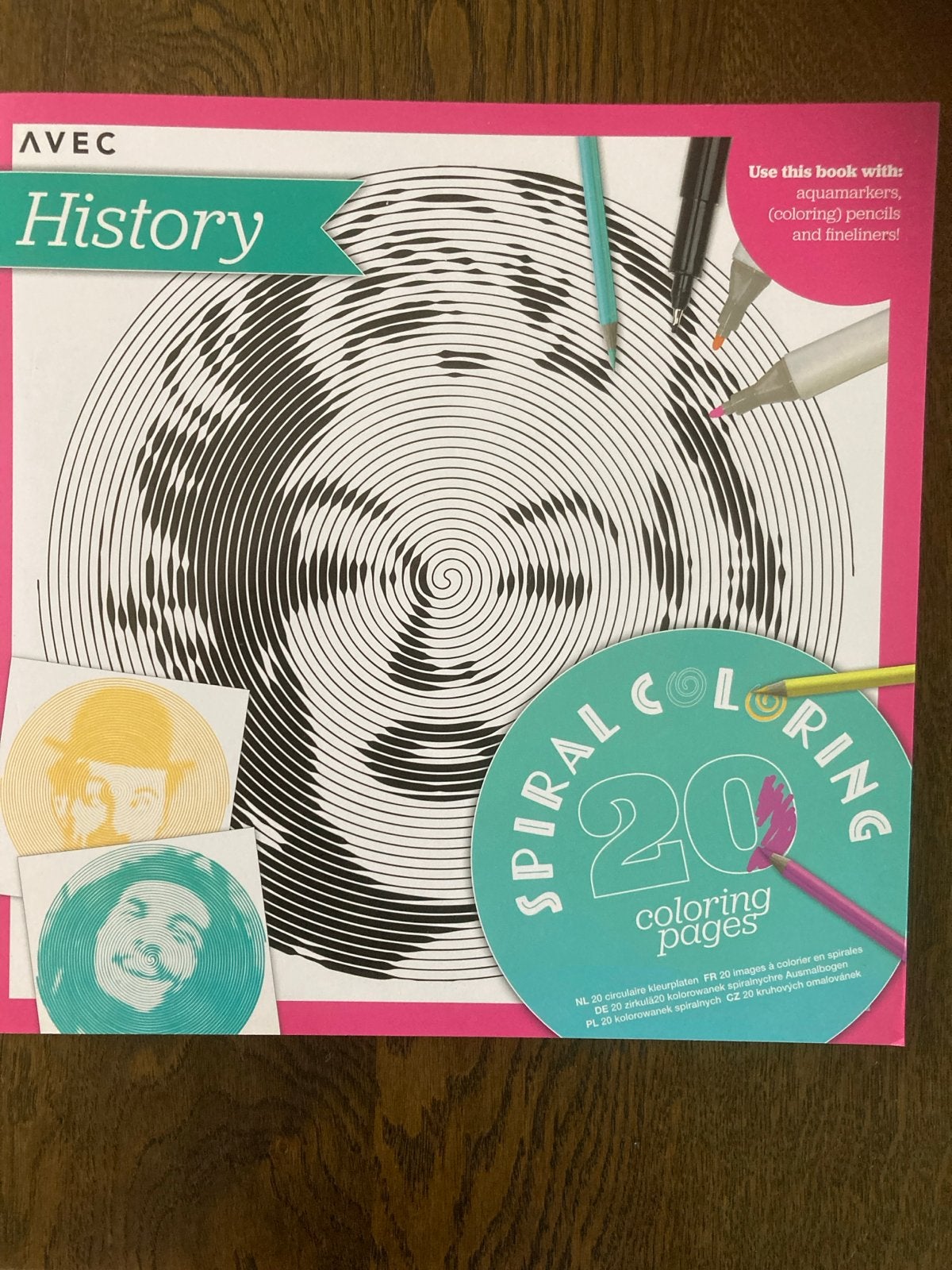 Avec History Spiral Coloring Boek - 20 Kleurplaten, Boeken, Ophalen, 20e eeuw of later, Nieuw