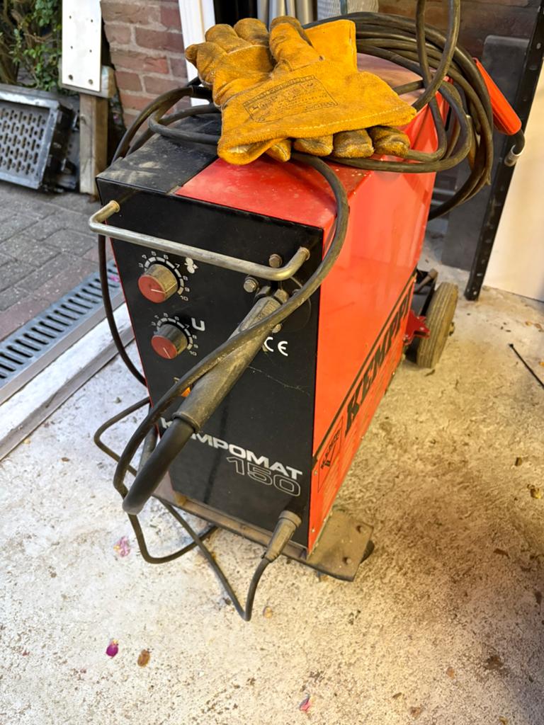 Kemppi Kempomat 150 MIG/MAG Lasapparaat – 230V, Doe-het-zelf en Verbouw, Ophalen, Gebruikt, 150 tot 250 ampère, Overige typen