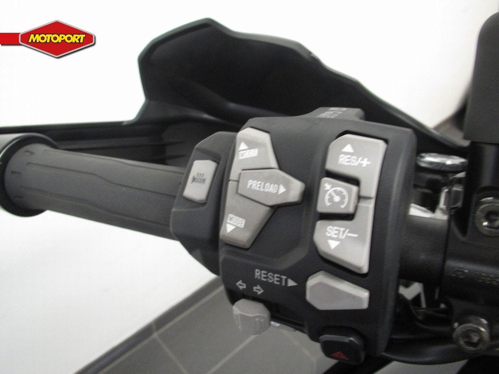 Kawasaki VERSYS 1000 SE (bj 2024), Bedrijf, Info@kawasaki.nl, Toermotor, Jacobus Spijkerdreef 1-3
2132 PZ  Hoofddorp, NL