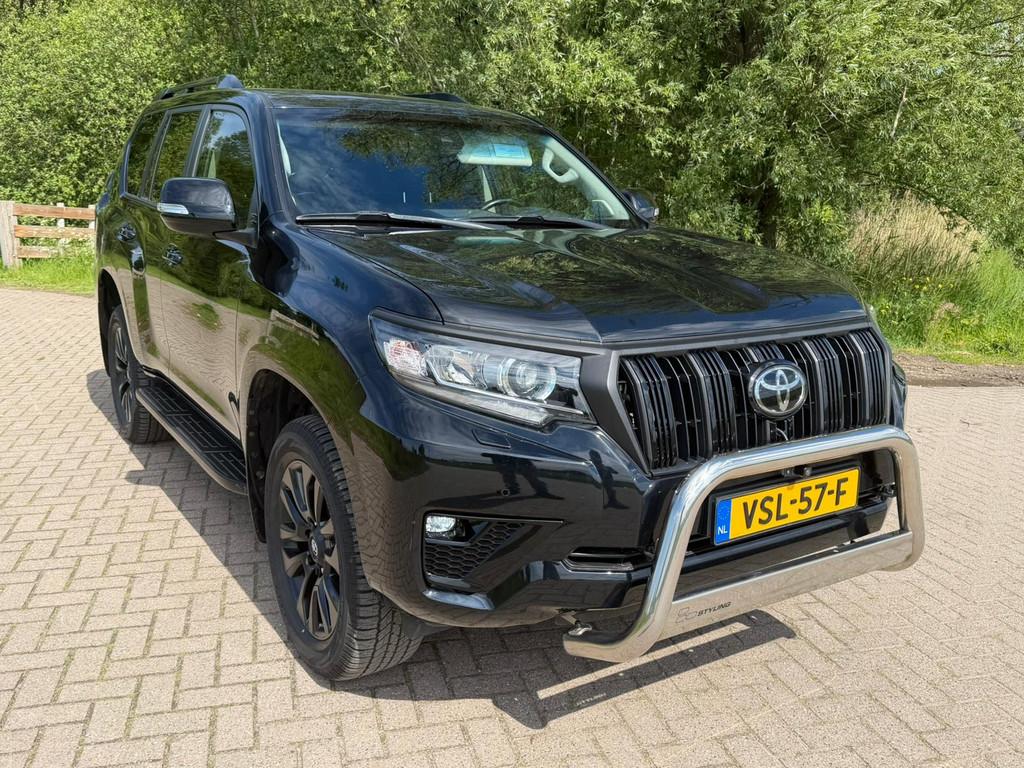 Toyota Land Cruiser 150 2.8 D-4D-F Professional Window Van, Auto's, Toyota, Bedrijf, Te koop, Landcruiser, 4x4, ABS, Achteruitrijcamera