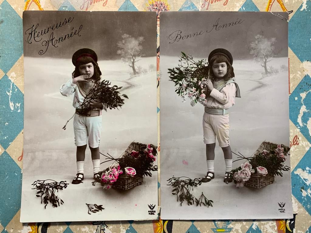 1912 Heureuse/Bonne Année - meisje met bloemen in sneeuw (CC, Verzamelen, Ansichtkaarten | Themakaarten, Ophalen of Verzenden