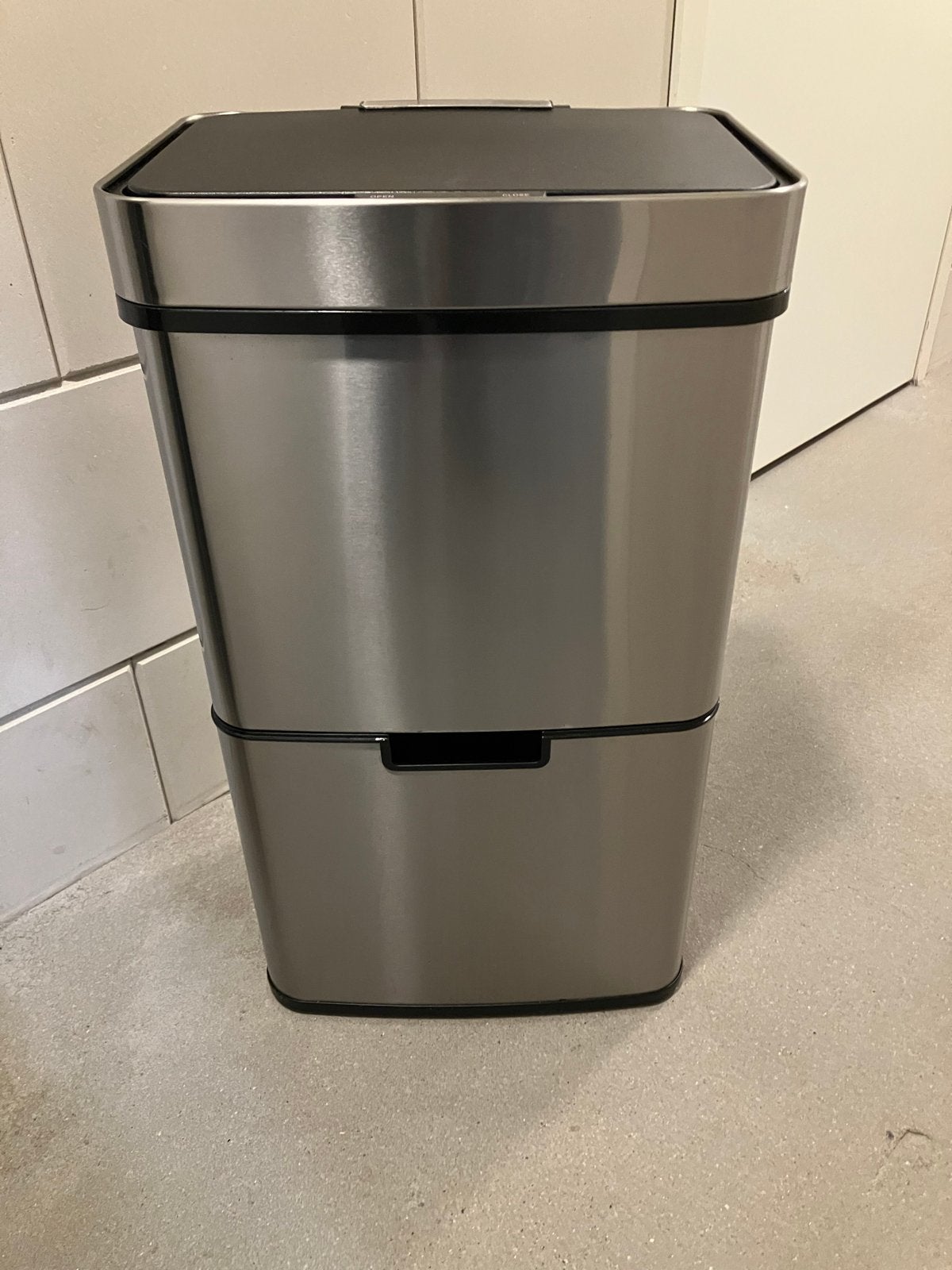 Lidl vuilnisbak met sensor en 3 compartimenten, Ophalen, 50 – 75, Gebruikt, 40 liter of meer