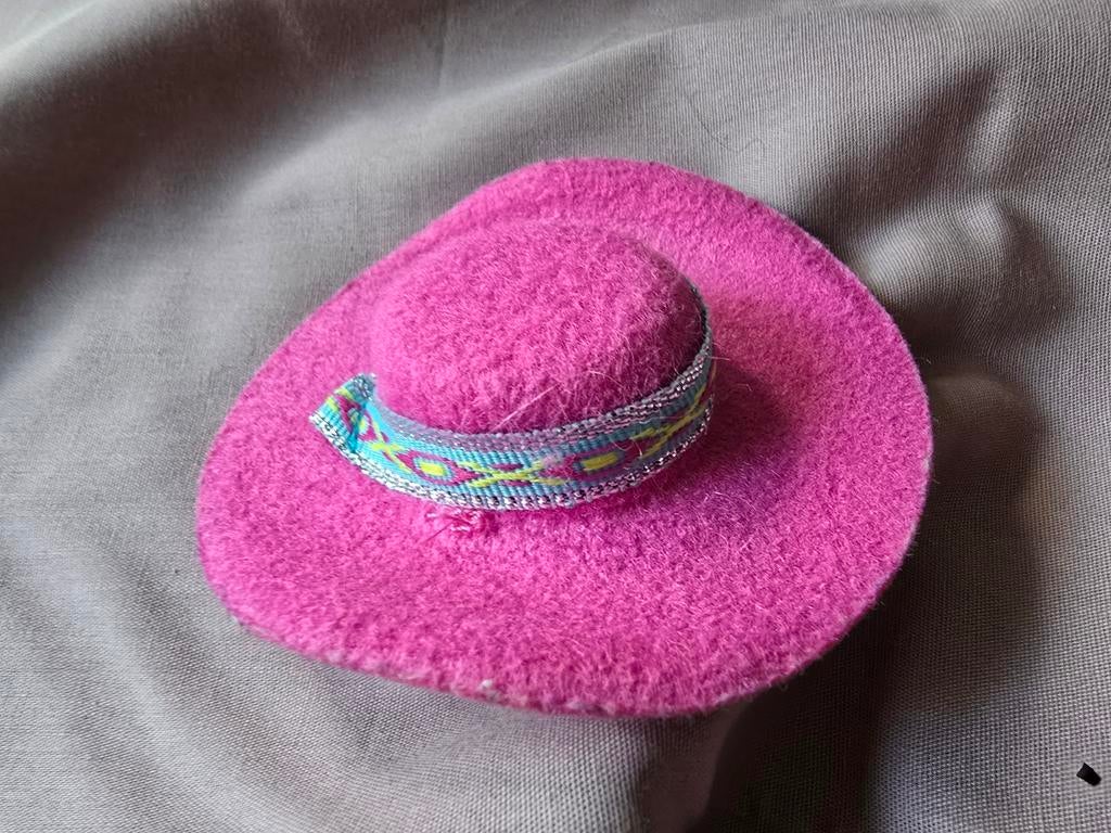 Barbie Western fun hoed., Ophalen of Verzenden, Zo goed als nieuw, Pop