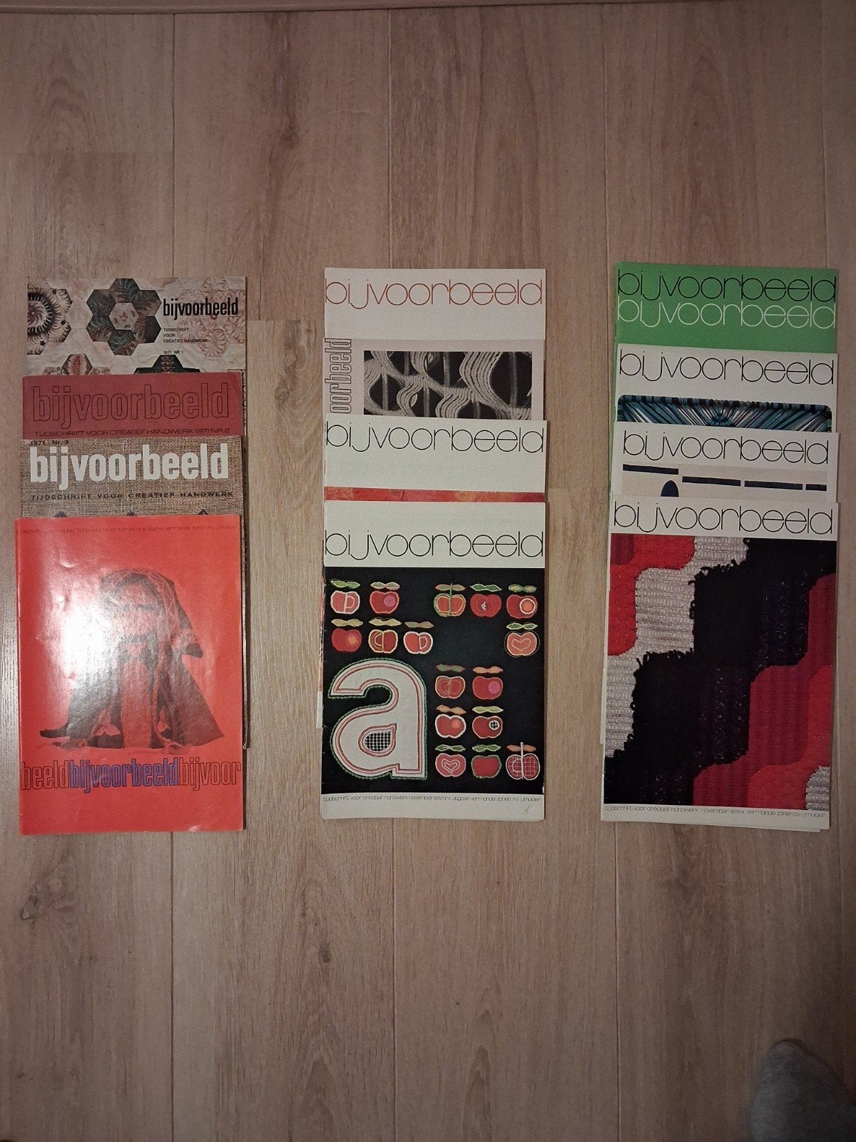 BIJVOORBEELD, tijdschrift voor creatief handwerk., Boeken, Uitgeverij Vermande Zonen, N.V. IJmuiden., Ophalen of Verzenden, Zo goed als nieuw