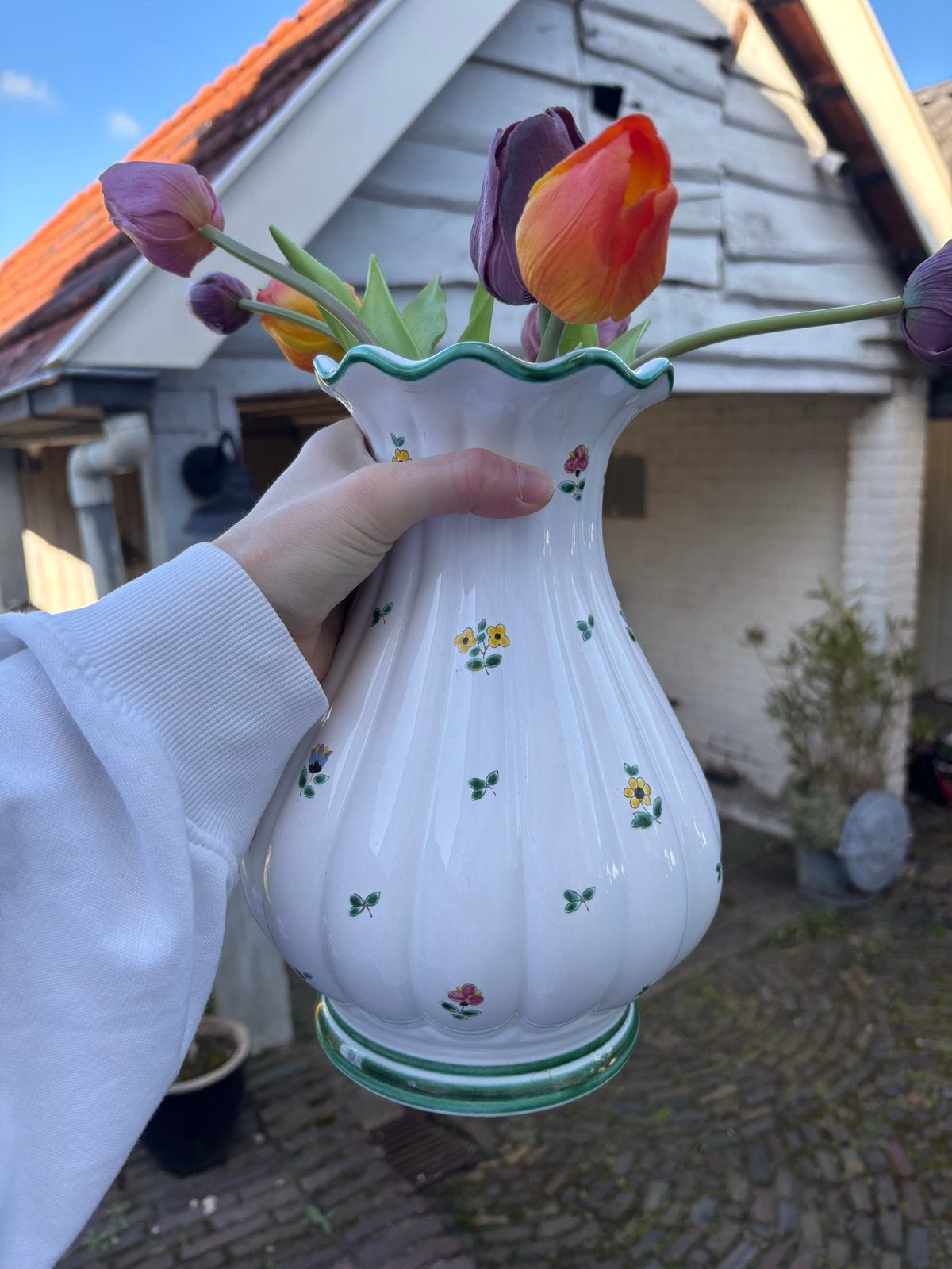 Prachtige Gmunden Keramiek Vaas met Bloemenmotief, Antiek en Kunst, Ophalen