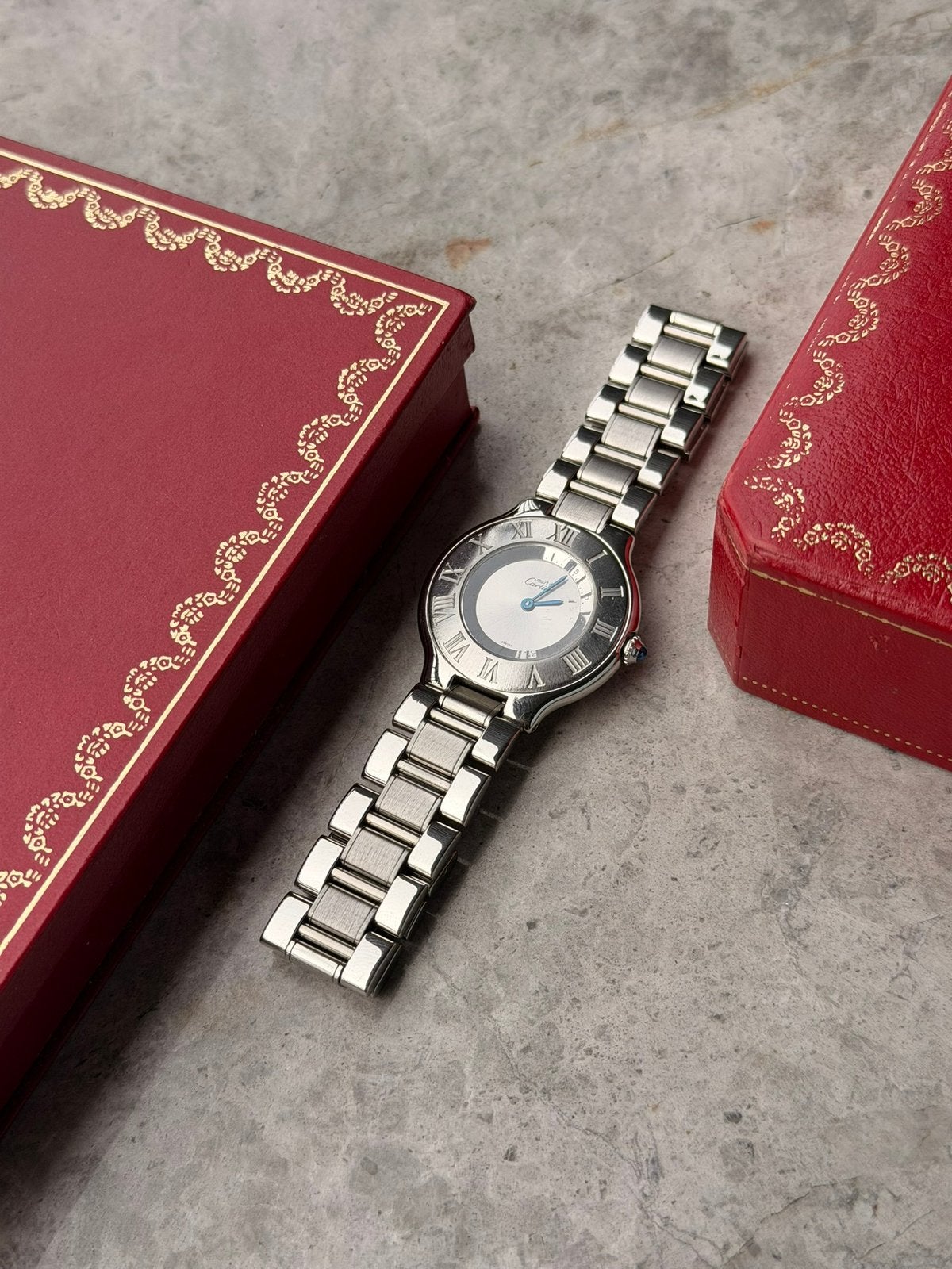 Must de Cartier 21 Ref. 1330, Sieraden, Tassen en Uiterlijk, Staal, Staal, Polshorloge, Ophalen of Verzenden