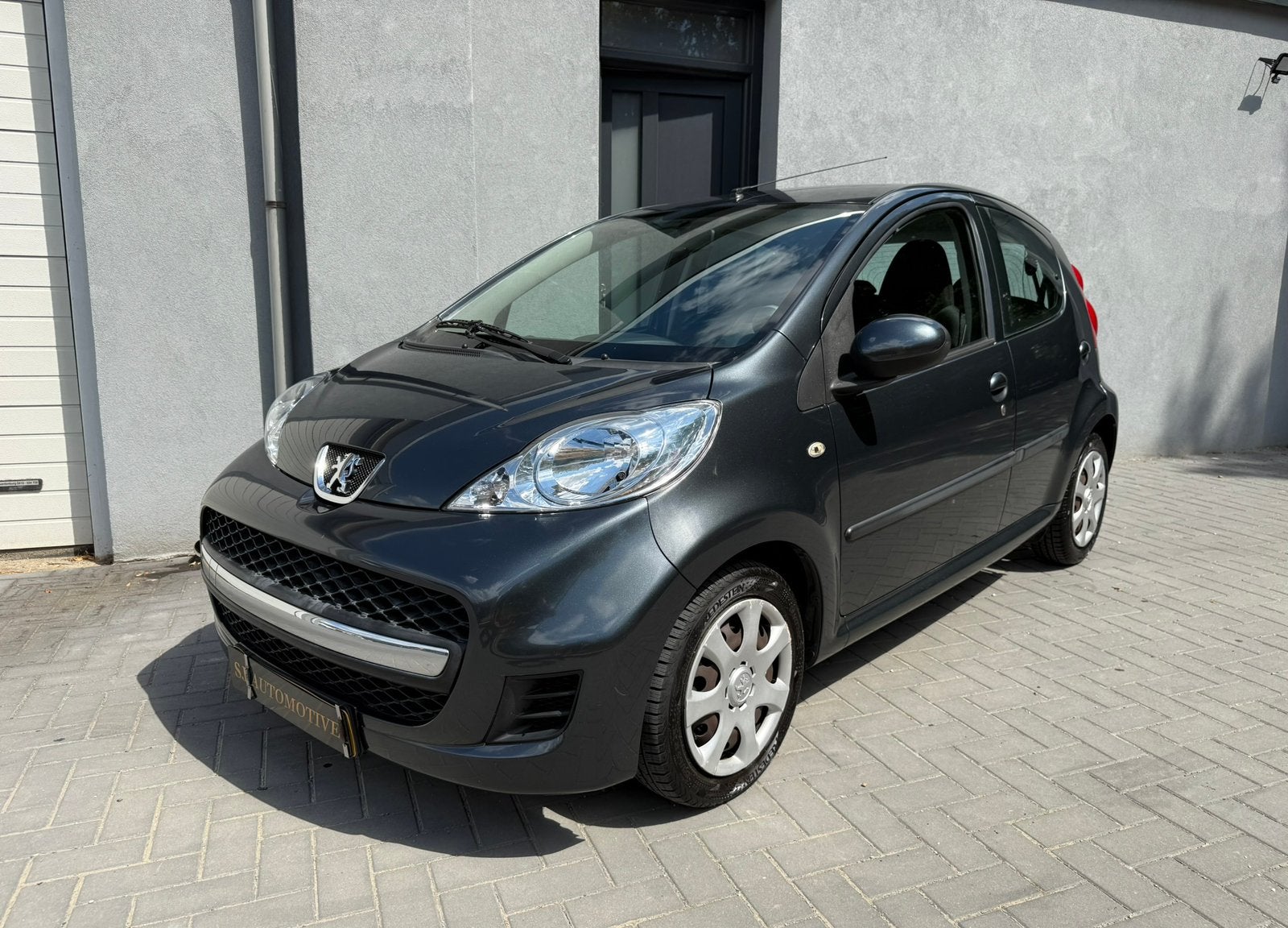 Peugeot 107 1.0 12V 5DR 1e eigenaar!!, Auto's, Voorwielaandrijving, Stof, 4 stoelen, 68 pk