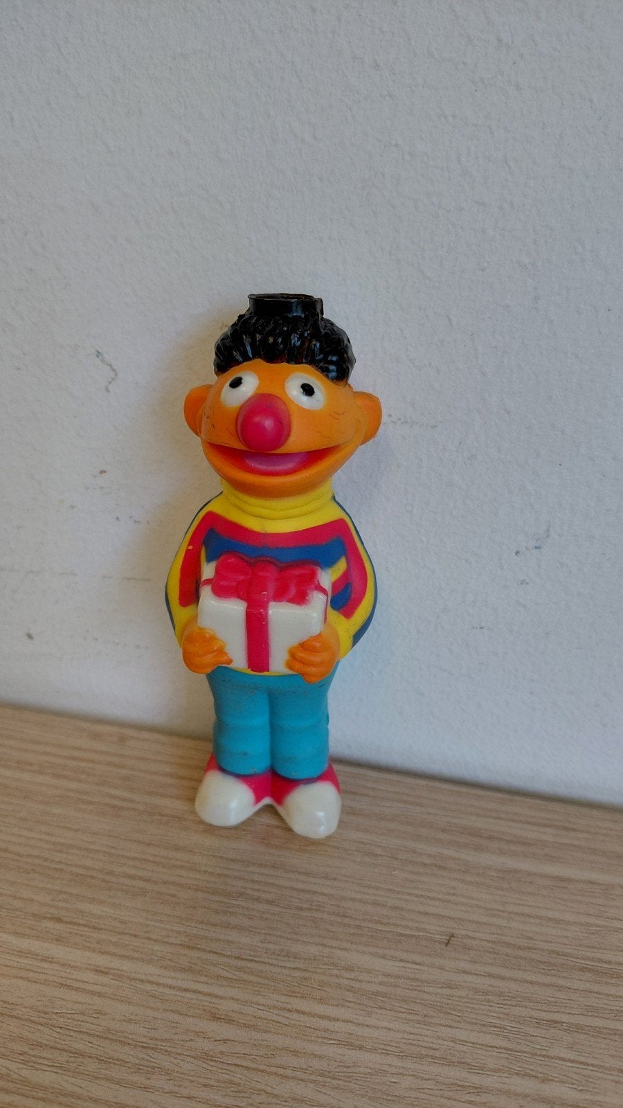 Ernie poppetje, Ophalen of Verzenden, Zo goed als nieuw