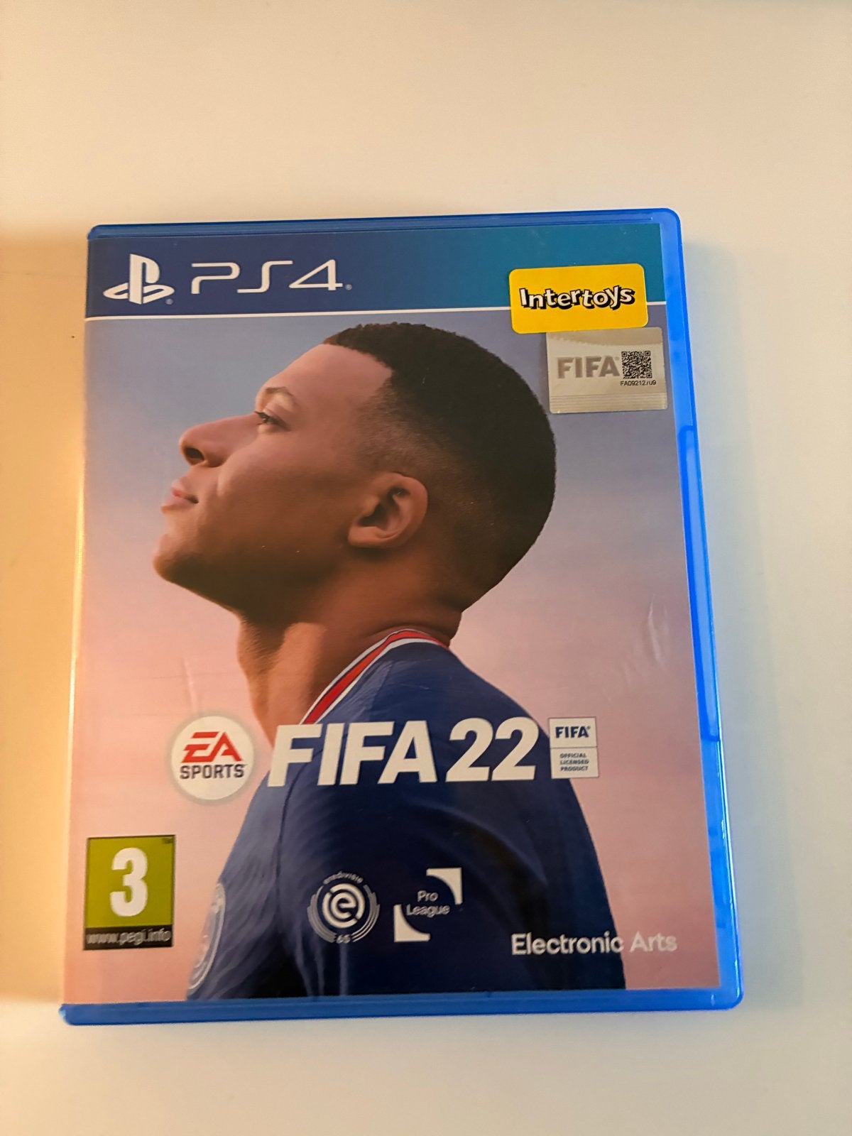 FIFA 22 PS4 - Zo goed als nieuw, 2 spelers, Eén computer, Ophalen of Verzenden, Zo goed als nieuw