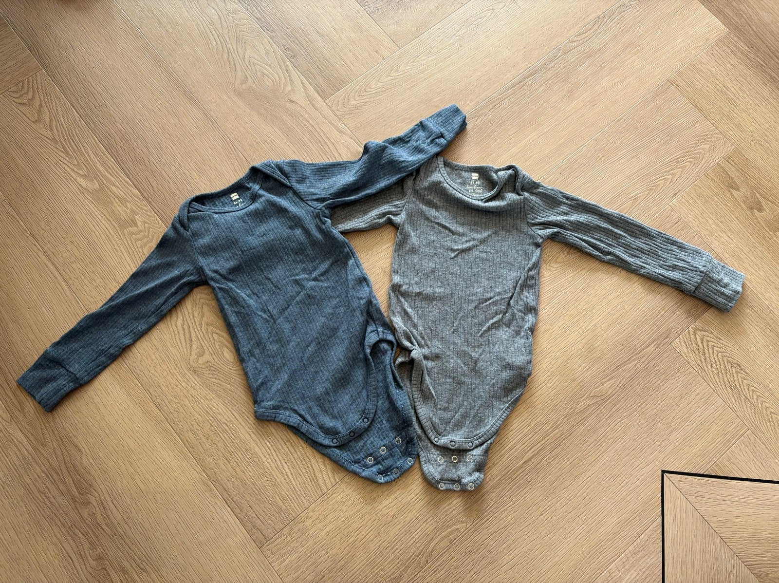 2 Hema bamboe rompers maat 86-92, Ophalen, Zo goed als nieuw, Jongetje of Meisje, Nacht- of Onderkleding