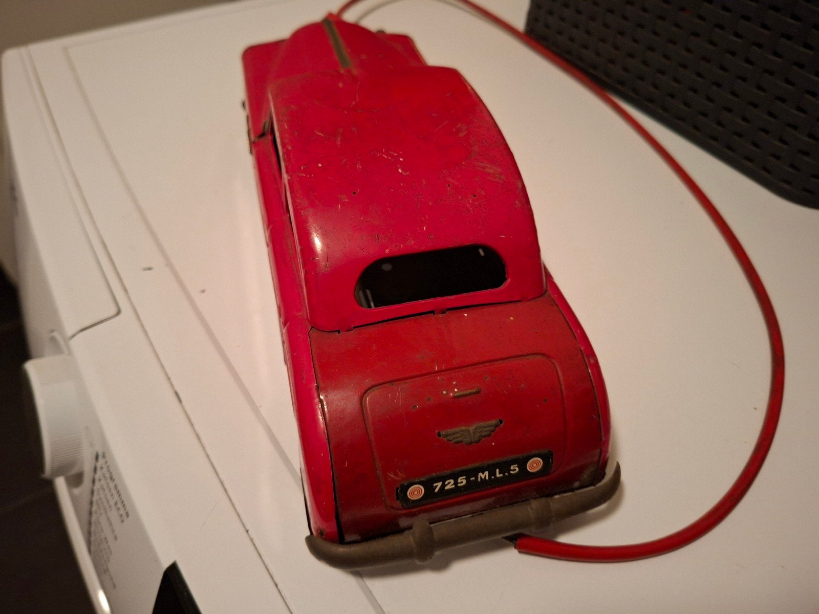 Vintage Rode Blikken Speelgoedauto met Afstandsbediening, Ophalen of Verzenden